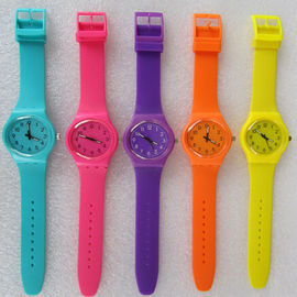 Λαστιχένιο ρολόι σιλικόνης μόδας πορφυρό με το Κίνημα της Ιαπωνίας, κυρία Quartz Wristwatch